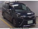 Toyota Voxy ZRR80W