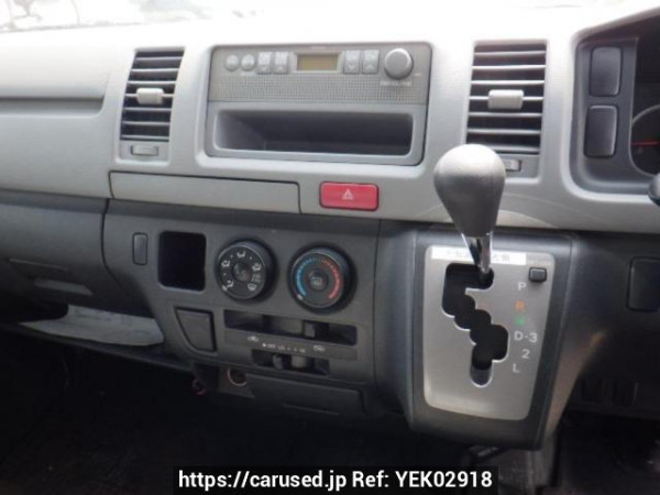 Used 2006 AT toyota hiace-van KDH205V Image[16]