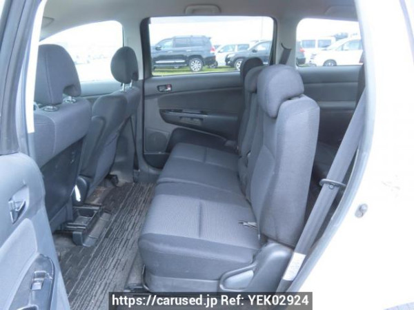 Used 2003 AT toyota wish ZNE10G Image[18]