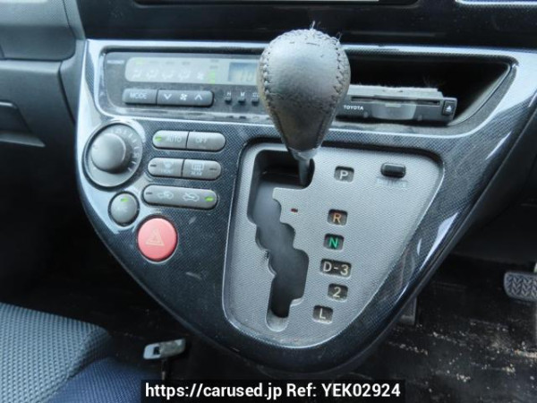 Used 2003 AT toyota wish ZNE10G Image[28]