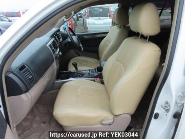 Used 2003 AT toyota hilux-surf RZN215W Image[16]
