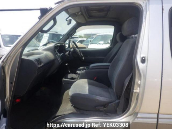 Used 2003 AT toyota hiace-van RZH112V Image[12]