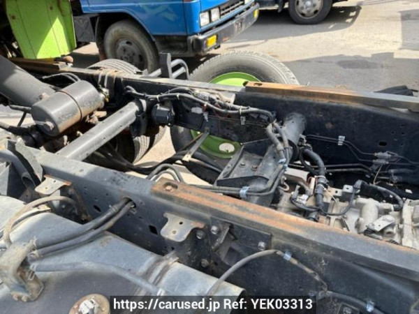 Used 2004 MT toyota dyna-truck XZU321D Image[7]