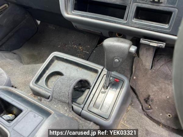 Used 2004 AT toyota hiace-van TRH102V Image[16]