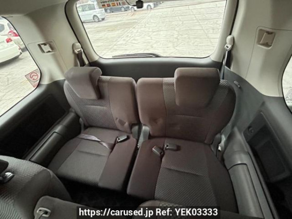 Used 2007 AT toyota noah ZRR75W Image[16]