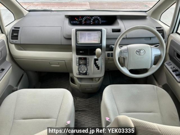 Used 2009 AT toyota noah ZRR70G Image[17]