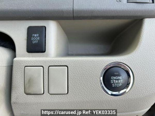 Used 2009 AT toyota noah ZRR70G Image[26]