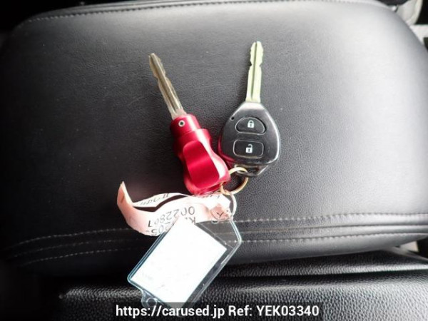 Used 2006 AT toyota hiace-van KDH205V Image[30]