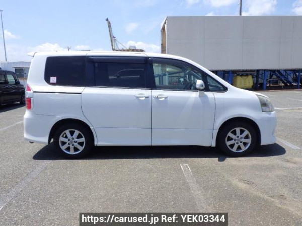 Used 2010 AT toyota noah ZRR70W Image[7]