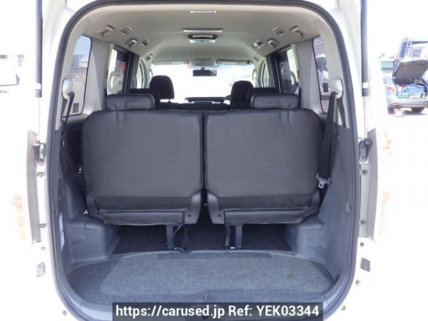 Used 2010 AT toyota noah ZRR70W Image[8]