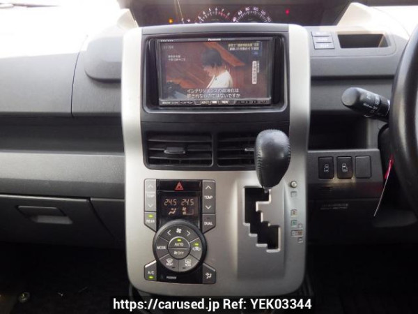 Used 2010 AT toyota noah ZRR70W Image[23]