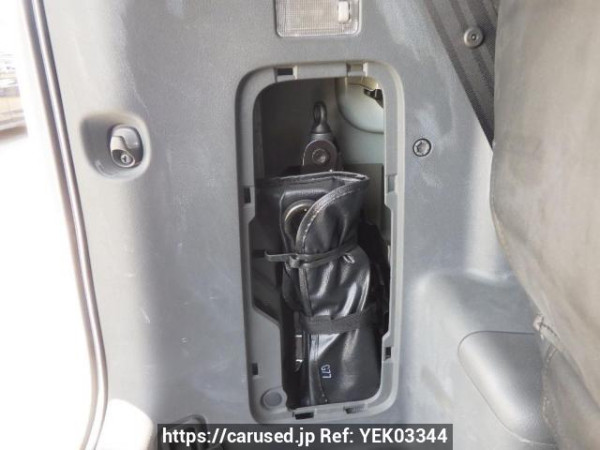 Used 2010 AT toyota noah ZRR70W Image[45]