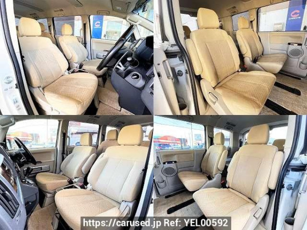 Used 2012 AT mitsubishi delica DBA-CV5W Image[5]