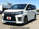 Toyota Voxy DBA-ZRR80W