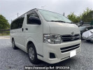 Toyota Regiusace Van TRH200V