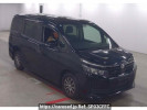 Toyota Voxy ZRR80G