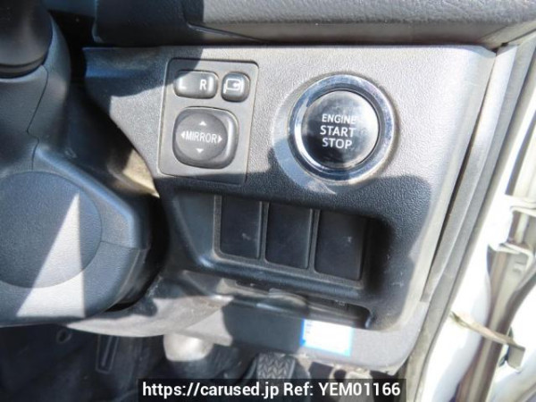 Used 2017 AT toyota regiusace-van KDH201V Image[30]