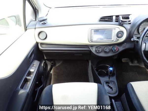 Used 2012 AT toyota vitz NSP130 Image[18]