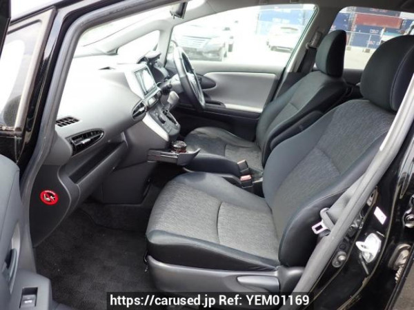 Used 2009 AT toyota wish ZGE20G Image[14]