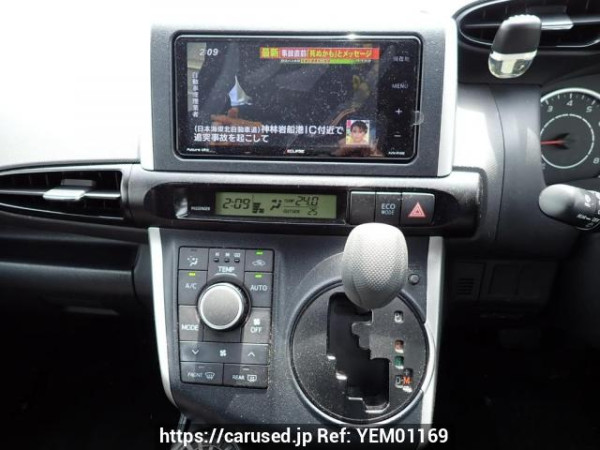Used 2009 AT toyota wish ZGE20G Image[23]