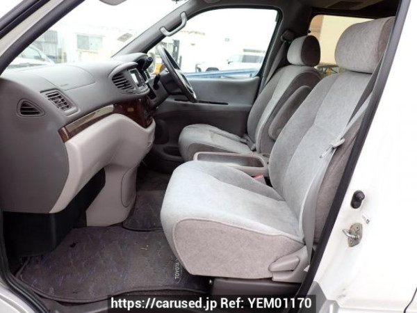 Used 1999 AT toyota regius-wagon RCH41W Image[18]