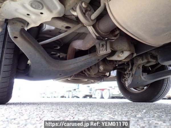 Used 1999 AT toyota regius-wagon RCH41W Image[40]