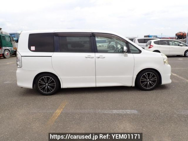Used 2008 AT toyota voxy ZRR70W Image[7]