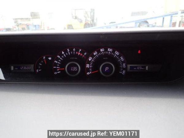 Used 2008 AT toyota voxy ZRR70W Image[21]