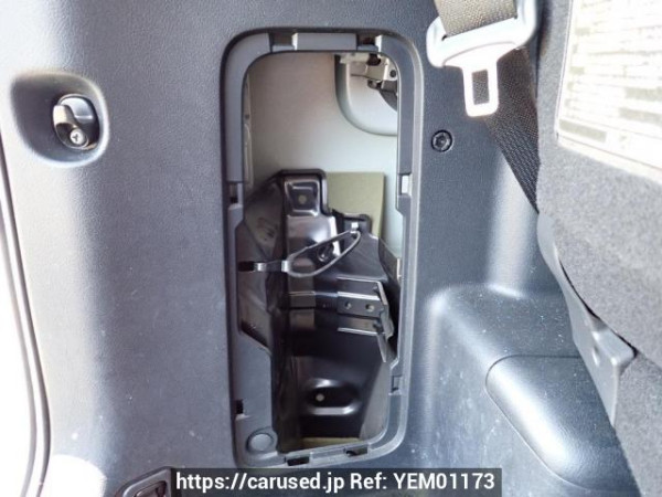 Used 2011 AT toyota noah ZRR70G Image[42]