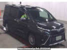 Toyota Voxy ZWR80W