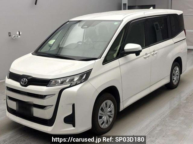 2022 Toyota Noah MZRA95W