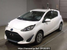 Toyota Aqua NHP10