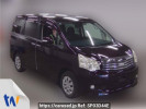 Toyota Noah ZRR70G