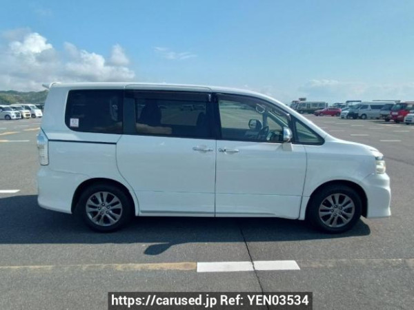 Used 2013 AT toyota voxy ZRR70W Image[7]