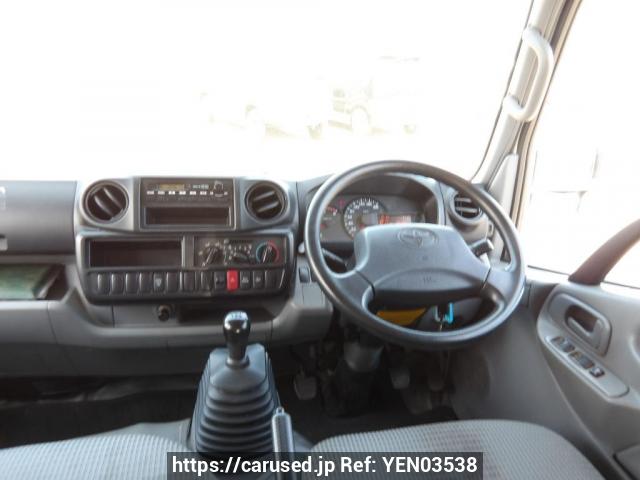 Buy Used 2014 Toyota Toyoace Route Van XZC605V (YEN03538) - Carused.jp