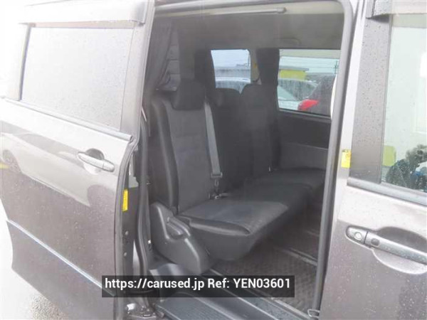 Used 2013 CVT toyota noah ZRR70 Image[17]