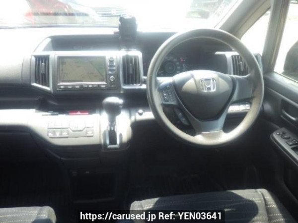 Used 2010 AT honda step-wgn RK1 Image[18]
