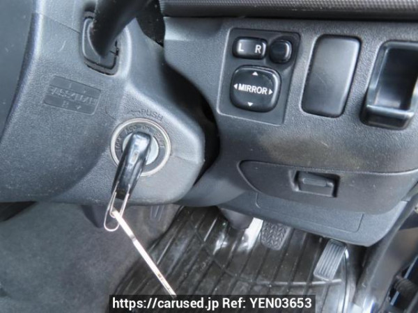 Used 2005 AT toyota regiusace-van KDH205V Image[23]