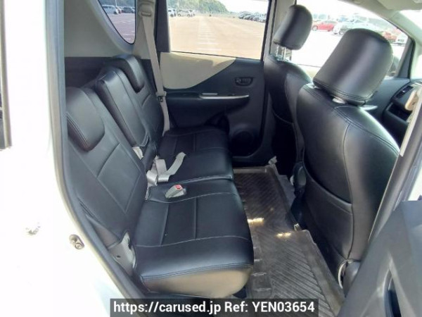 Used 2009 AT toyota ractis SCP100 Image[14]