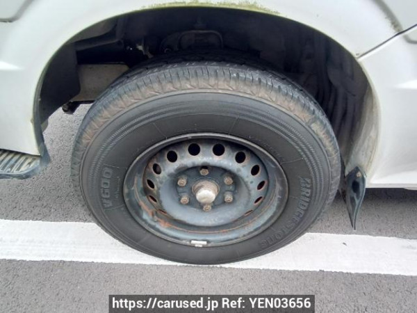 Used 2003 AT toyota regiusace-van RZH112V Image[28]