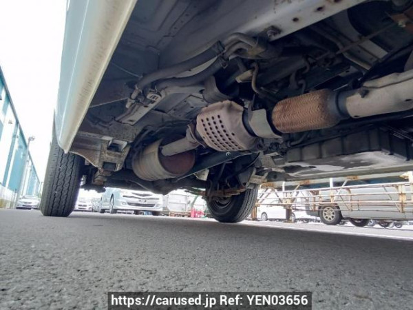 Used 2003 AT toyota regiusace-van RZH112V Image[31]