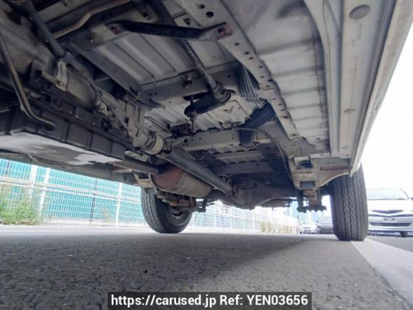 Used 2003 AT toyota regiusace-van RZH112V Image[32]