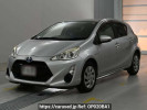 Toyota Aqua NHP10