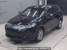 Toyota Harrier ZSU65W