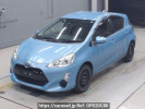 Toyota Aqua NHP10