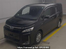 Toyota Voxy ZWR80G