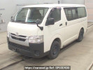 Toyota Hiace Van GDH206V