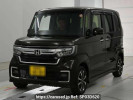 Honda N-BOX CUSTOM JF4