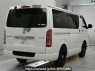Used 2011 AT toyota regiusace-van KDH206V Image[1]