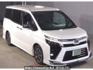 Toyota Voxy ZRR80W
